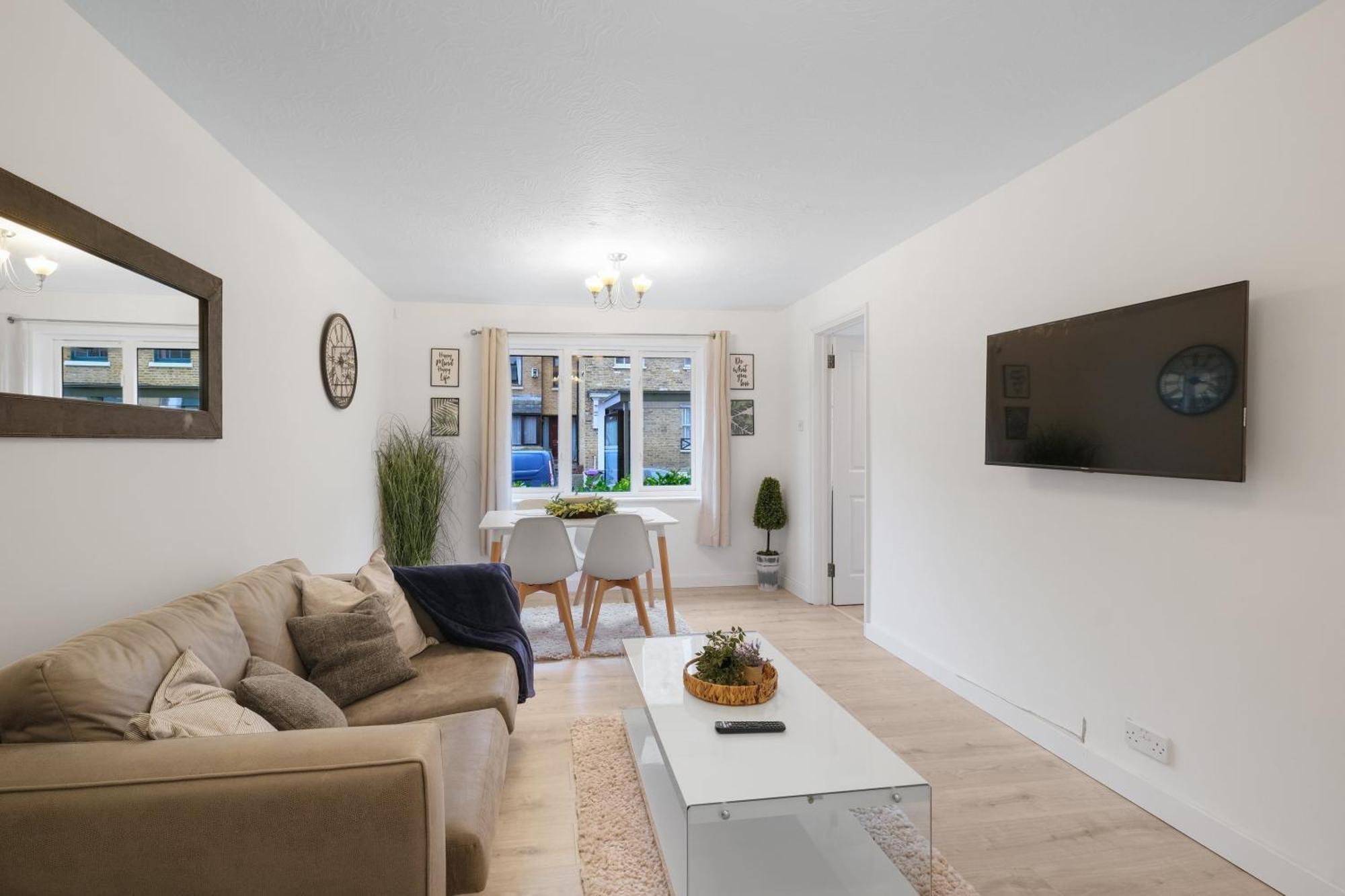 Appartement Charming 2-bedroom, 1-bathroom In Transom Square